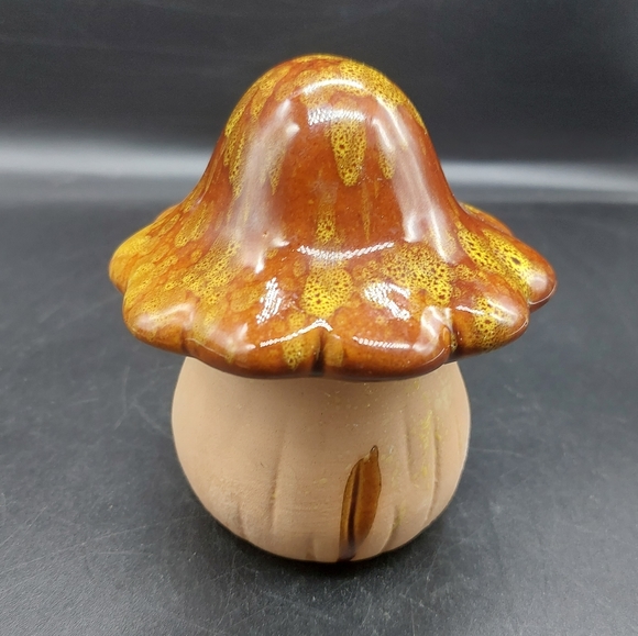 Ceramic Mushroom Garden Statue, Green Toadstool, Mushroom Figurine, Fairy Garden - Picture 5 of 14